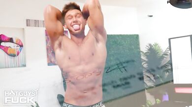 Muscle Body Builder Jock Fucks Squirter in 2025
