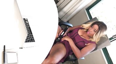 When the Boss is away it's time to play Nina Rivera