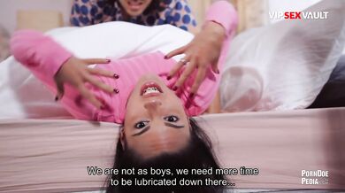 How to Lose Your Virginity Exclusive Tutorial With Apolonia Lapiedra - VIP SEX VAULT