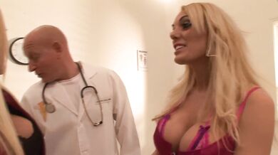 Stacey Saran And Cindy Behr Fuck An Old man