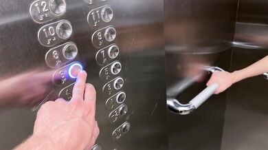 Pick up a stranger in the lift - the quickest way to have sex