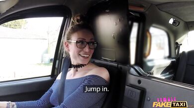 Ava Austen Living Her BEST LIFE on the Back Seat - Female Fake Taxi
