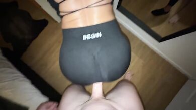 Tiny Hole in Leggings, Custom video for a Fan - Loula Lucky X Lucky Luke