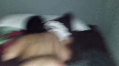 DEDEANDO Y DETONANDO A MI ROOMIE CALIENTE