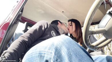 Picking up a Stranger Milf and Fuck her in my car_DIANA ZILLI