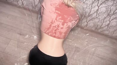 Cumshot on my clothes, wetting pants and golden shower. Getting showered with clothes on