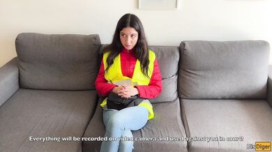 Caught Bus Conductor Cheating Passengers and Fucked Him Cum in Pussy