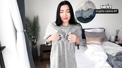 My Stepmom's Secret Trick! - She Wants Creampie
