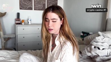 Cheating on My Girlfriend with My Sisters Hot Best Friend (almost Caught)-rosie
