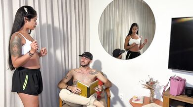 meu marido arrombou a bucetinha da minha empregada de 18 anos