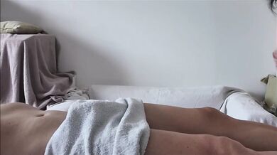 Full Asian massage in massage parlor with cumplay (room 6)