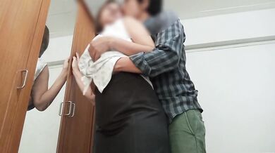 Fuck thai girl : Horny stepmother gets fucked until her pussy is squirted.