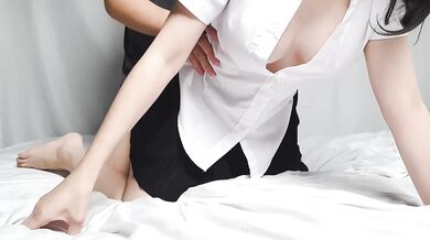 ไทย เย็ดนักศึกษาแตกใส่กระโปรง Thai college teen gets Fucked and cum on skirt