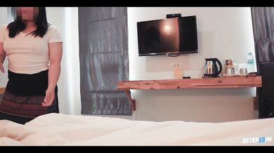 Hotel massage gives handjob ให้พนักงานโรงแรมขึ้นขย่ม