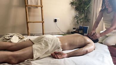 Traditional Thai Oil Back Massage