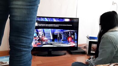 While my roommates are playing injustice, I masturbate my pussy - lesbian_illusion