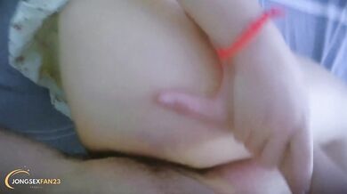 น้องสาวร้อนของฉันเธอเงี่ยน | My hot stepsister she horny and for me to fuck her sex dining room