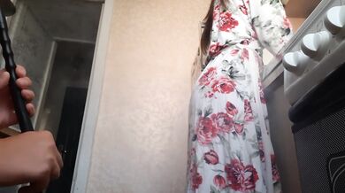 I could not resist fucking my girlfriend in the kitchen when she was washing the dishes - IkaSmokS