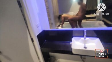 Thai milf get creampie in the bath