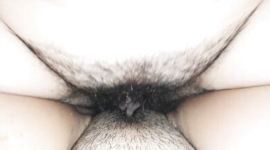 Hairy During Tribbing - lesbian_illusion
