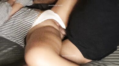 Asain girl she very horny