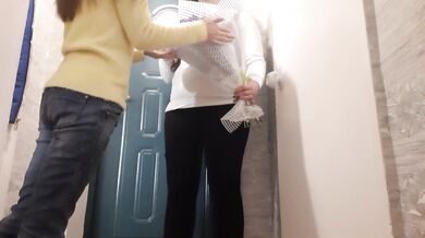 Paid off the flower delivery girl with analingus and - lesbian_illusion