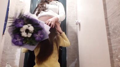 Paid off the flower delivery girl with analingus and - lesbian_illusion