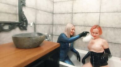 Bath relax in latex rubber with milk, romantic funny fetish video