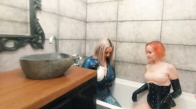 Bath relax in latex rubber with milk, romantic funny fetish video