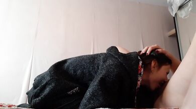 My Straight Girlfriend Saw and Licked Pussy for the First Time - lesbian_illusion