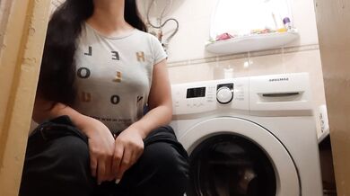 She loves to lick my after the toilet and bring me to orgasm - IkaSmokS