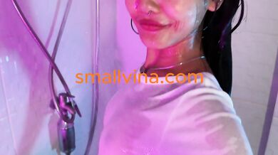 Nude Asian Thai Girl Stripping While Taking A Bath After School