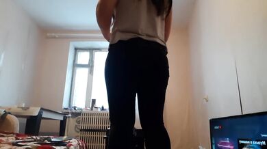 She greedily licks my ass when I make a hookah with Russian conversations - lesbian_illusion