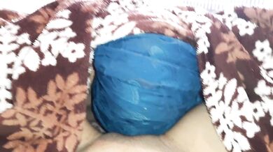Blindfolded, she climbed under my blanket and started doing - IkaSmokS