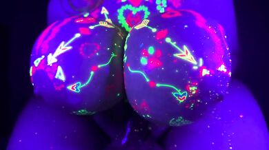 HENTAI TITFUCK CHALLENGE! Mind-blowing NEON COSMOTITS | LilyKoti