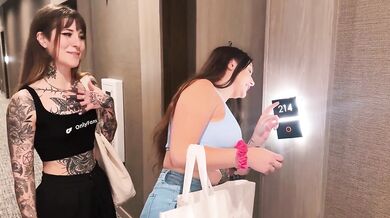 best friends on girls trip let 2 strangers creampie them - chad alva, bella blu, steve ricks, awlivv
