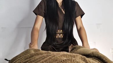 Real Thai Masseuse loves to give Happy Ending Massage to married customers