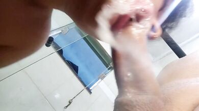 blowjob,The most spectacular in porn,she puts on a show and teaches how to suck a cock????