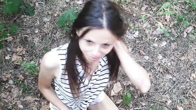 Paid for a cigarette with cunnilingus in the forest. Damn it was not caught by a passer-by, but she