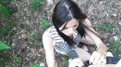 Paid for a cigarette with cunnilingus in the forest. Damn it was not caught by a passer-by, but she