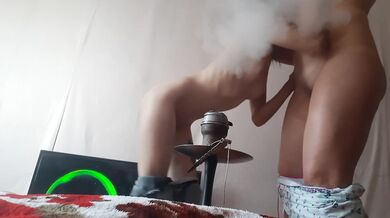 I ordered a hookah at home and a sexy hookah girl arrived with whom we had a good fuck.