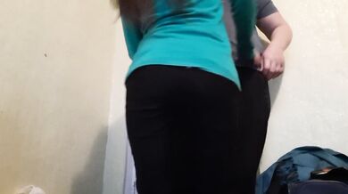 My girlfriend licked my pussy before basketball practice - Lesbian_illusion