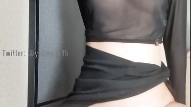 ถูหีกับมุมเก้าอี้แล้วรู้สึกเปียกๆ