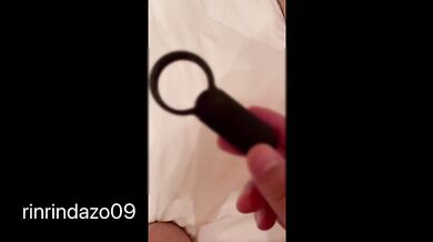 おもちゃ使って手マン責め
