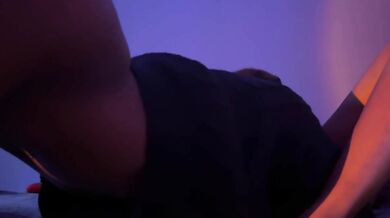 “Hungry? Here, Eat My Pussy!” Oral With Bestfriend While Her Boyfriend Is Gone Buying Dinner