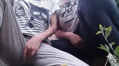 Girlfriends masturbated outside and were shaking from orgasm - IkaSmokS