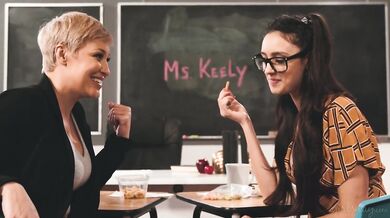 Stepmom lesbian