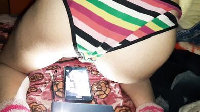 I jerk off my pussy to my girlfriend who jerks off her pussy on a porn video - Lesbian_illusion