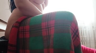 My Shy Neighbor Eats My Pussy Under The Blanket - Lesbian_illusion