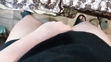 Three dorm roommates lick each other, masturbate and cum - IkaSmokS